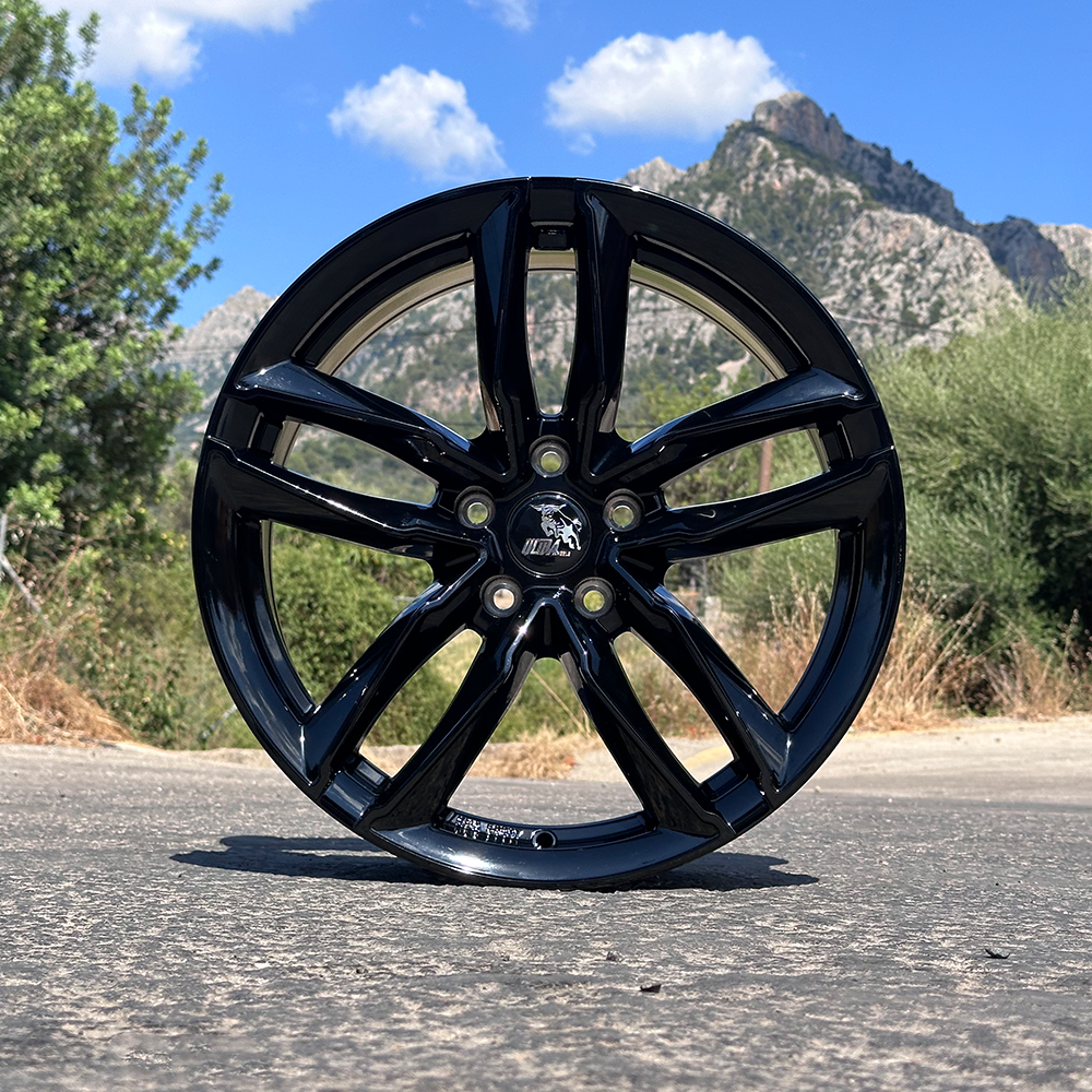 ULTRA WHEELS UA6 - BLACK // 8,0x18